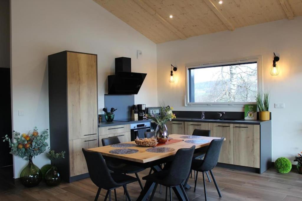 Gite Chalet, Au Doubs Logis Pierrefontaine-les-Varans Экстерьер фото